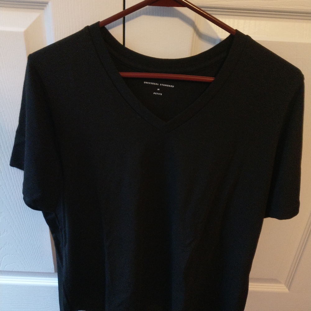 Universal standard tshirt